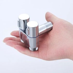 Angle s G12 Zinc Alloy Threeway Filling Wall Mount One Into Two Out Water Cleaning Sprayer for Bathroom Toilet Accessories 231205