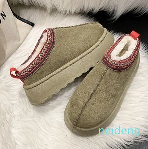Fashion Women's Designer Slippers Snow Boots Winter New Plush and Warm Thick Sole Heel Free Baotou Fur Half Cotton Shoes
