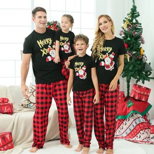 Aile Eşleşen Kıyafetler Kısa Kollu Noel Ekose Baba Anne Çocuklar Pijama Setleri Anne ve Ben Noel PJS kıyafetleri 231204