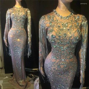 مرحلة ارتداء Babyoung Sier Hordes Tassel Rhinestones Long Tailing Bodyon مرنة النساء فساتين عيد ميلاد حفلات الأزياء المسائية