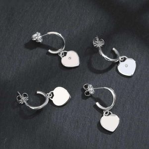Серьги-гвоздики с Т-образным сердцем, серьги-гвоздики из серебра 925 пробы, дизайнерские ювелирные изделия, женский подарок на день Святого Валентина, оригинальный роскошный бренд SESAD