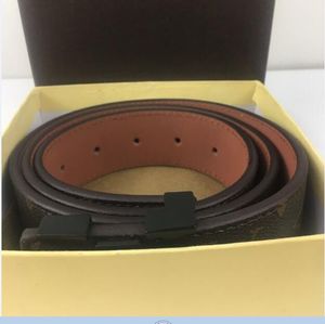 Herrbältesdesignbälten för män och kvinnor Klassiska läderbälte flerfärgade ceinture bredd 38 mm för semestergåvor