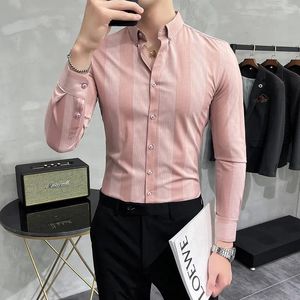 メンズカジュアルシャツ長袖韓国ピンクの縞模様の男性春秋のスリムなビジネスフォーマルマレスファッションストリートウェアカミザマスキュリーナ