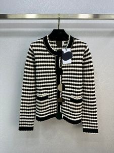 1203 L 2023, осенний брендовый свитер в том же стиле с длинным рукавом и круглым вырезом, черная женская одежда, женская одежда высокого качества weilanR543