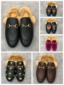 2024 Designer Australian Slipper Platform Australie Slide Classic Brand Outdoor-Hausschuhe aus Leder in klassischen Mischfarben