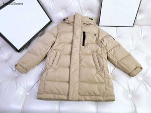 Neue Designer-Babyjacken, hochwertige Winter-Daunen-Outwear für Kinder, Größe 110–160, knielanger Kindermantel mit Kapuze, 25. Nov