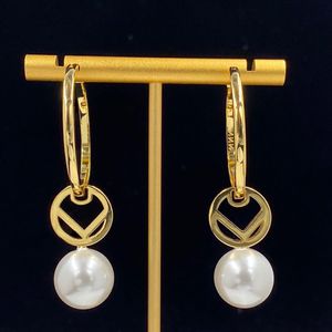 Womens Designer Pearl Earrings Charm Double Ring Letter Pendant Womens Jewelry Fashion Stud Hoop Earrings Mens Ladyies Gift Casual2304