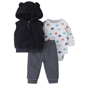 Conjuntos de roupas 3 peças outono criança menino outfits coreano casual desenhos animados bonito com capuz velo coletebodysuit calças nascido roupas de bebê bc753 231204