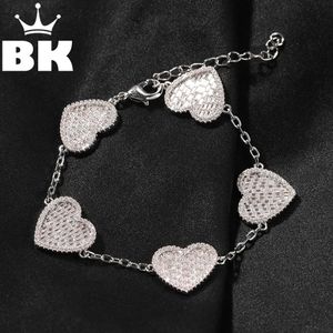 Cadeia O Bling King Vintage Moda Baguette CZ Coração Pulseira para Mulheres Gelado Out Cubic Zircon 5 Charms Link Luxo Jóias 231205