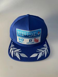 شتاء الشحن مجاني مصمم قبعة الكرة قبعة غير رسمية واسعة النطاق في الهواء الطلق في الهواء الطلق قبعة البيسبول قبعة والسيدات عالية الجودة أزياء الشارع الأخضر الأزرق Rhude AD VK4K