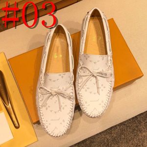 62 Model Bahar Yeni Tassel Sıradan Erkekler Ayakkabı Tasarımcı Loafers Gerçek Deri İş Ayakkabıları Konforlu Moccasin Yetişkin Ayakkabı Sürüş Ayakkabıları 38-46