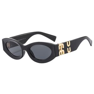 Designer de moda Miu óculos de sol moldura oval óculos de sol de luxo feminino anti-radiação UV400 personalidade masculina óculos retrô dirigindo férias à beira-mar