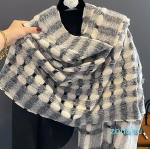 Scarves Luxury Thick Hollow Cashmere Winter Scarf Women Warm Pashmina Shawl Wraps Casual Plaid Blanket Bufanda Poncho