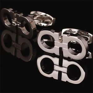 Top Luxury Designer Marca Cuff Link Alta Qualidade Moda Jóias Homens Mulheres Clássico Letras Abotoaduras Camisa Acessórios Casamento Muito Bom Presente Abotoaduras