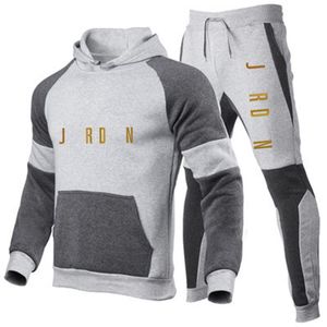 Tuta da uomo di design Sweat Fashion Tute Costumi da jogger Giacca Pantaloni Set Sporting Hommes Abbigliamento sportivo Abbigliamento invernale