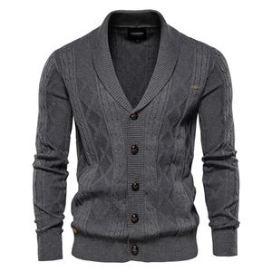 Herrtröjor aiopeson bomulls argyle cardigan män casual single breasted solid color business mens cardigans vinter mode tröja man 231205