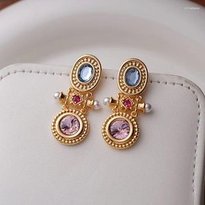 Dangle Brincos Verão Pérola Vintage Geometria Rosa Romance Retro Feminino Nicho Tribunal Redondo Pingente Jóias Clássicas