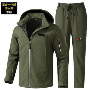 Mens Tracksuits Outono e Inverno Veludo À Prova D 'Água À Prova de Vento Quente Tempestade Jaqueta Soft Shell Terno Homens Mulheres Pesca Ao Ar Livre 231206