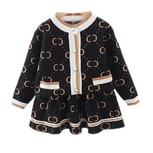 Vestidos da menina Novo conjunto de suéter infantil menina moda impressão bonito malha cardigan saia 2 peças roupas de bebê 1-7T outono / inverno 2312306