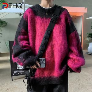 Men s tröjor PFHQ Knit Pullover Borstad Gradient Color Sweater Trendy Contrast Handsome runda hals Varma tjocka toppar Autumn 21Z2715 231206