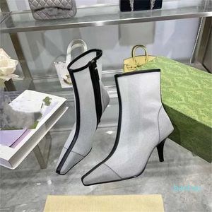 Design Stivali scarpa da stivale Moda Donna Lavoro Decorazione Snow Skid Anti slip Knight Boots Calzini casual