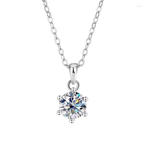 سلاسل QCX014 Lefei Fashion Luxury Trendy Classic Moissanite Simple 2 Ct Paws 6 Necklace for Charm Women S925 Silver Party Jewelry Gift