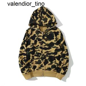 Novo moletom com capuz masculino bepa designer feminino camo laranja marca de moda roxo japonês tubarão cabeça amigo impresso carta dos homens jaqueta das mulheres