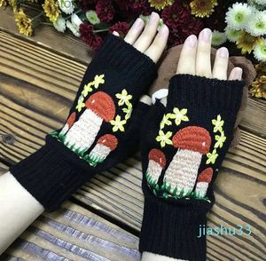 Fünf-Finger-Handschuhe für Damen, Herbst, gestrickt, handgefertigt, Stickerei, bestickt, Pilzblumen, mittellang, halbfingerig, warme Wolle, Winter