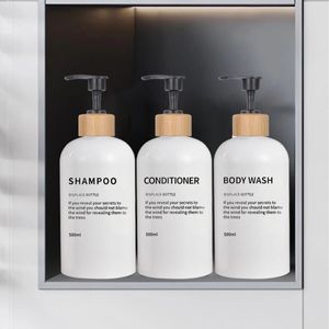 Dispensador de sabonete líquido 3 pacotes para banheiro 500ml dispensador de sabonete shampoo condicionador frascos de lavagem corporal recarregáveis com fonte impressa frascos dispensadores de loção 231206