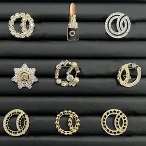 Luxury Design Brooch Hollow Personality Show Brooch Brass Brooch Handmade Brooch Women Fashion Jewelry Supply