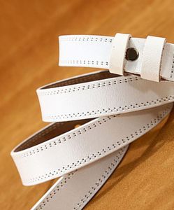 حزام حزام الحزام حزام نساء الاتجاه السلس مصمم جلدي عالي الجودة الأصلي 3541492