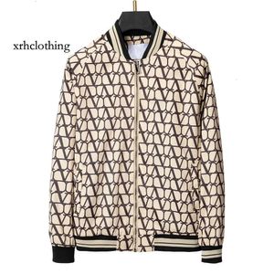 Mens Monclair 재킷 여성 디자이너 트렌치 코트 방수 남녀 남성 및 여성 가을 ​​겨울 패션 캐주얼 힙합 스트리트 지퍼 옥외 재킷