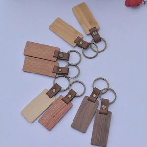 Keychains Lanyards 20st Wood Keychain Gift Advertising Wood Sign Keyring 5 Styles Wood Keychain Personliga tillbehör 231205