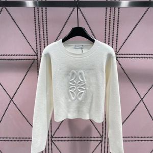 Moda Sweter dla kobiet projektantka Sweter Sweter Modna Top High-end-End High-end Slim-Fit Pullover Płaszcz Designerka Knitwear Kobiet Cieng White Sweter