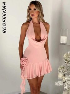 Abiti casual BOOFEENAA 3d Applique floreale Ruffle Halter Mini Festa di compleanno Rosa Nero Collo ad anello Abito da discoteca senza schienale C18CZ25