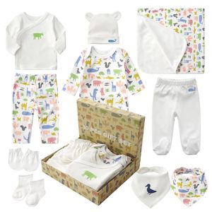 Conjuntos de roupas 10 peças conjunto de presente de nascimento do bebê nascido mãe e produtos roupas de impressão animal nascido caixa de presente dez conjunto 231206