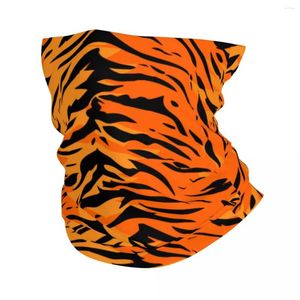 Bandanas Animal Skin Tiger Print Bandana Neck Gaiter för vandring Jakt Kvinnor Män Wrap Scarf Headband Warmer