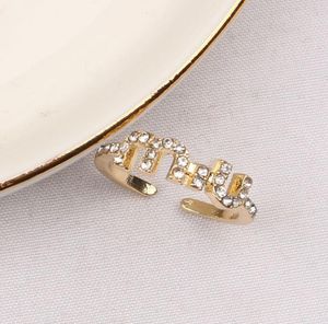 Cute 18K Gold Plated Brand Letter Band Rings for Mens Womens Fashion Designer Brand Open Metal Ring Adjustable Jewelry