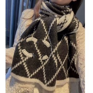 Sciarpe di alta qualità inverno donna lana nuovo arrivo uomo donna scialle scozzese sciarpa reticolo lettere dimensione 180-45 cm consegna veloce versione alta