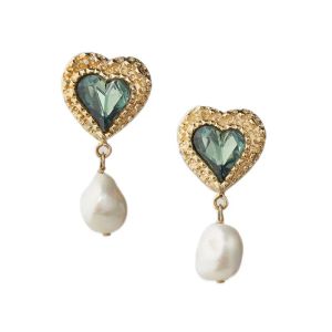 Barock Pearl Charm Ear Stud Vintage Heart Earrings in Gold LL