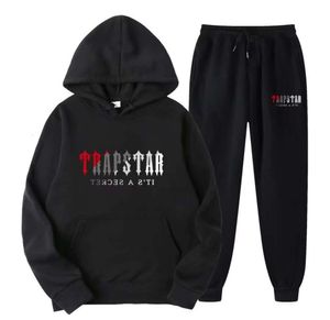 Tuta da uomo 23ss Nake Tech Trapstar Tute con cappuccio Europa Americano Basket Calcio Rugby in due pezzi con pantaloni da giacca con cappuccio a maniche lunghe da donna Primavera