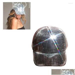 Baskar disco bollar spegel hatt mode paljett part