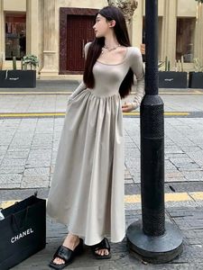 Abiti urbani sexy Beige collo quadrato elegante pieghettato Dres nero manica lunga partito abito da fata vintage autunno 2023 moda coreana 231206