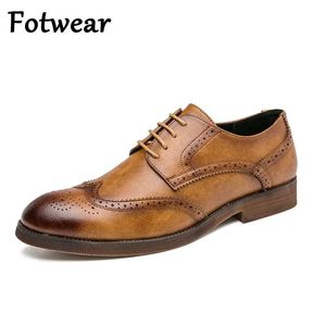 Brogue Big Men Fotwear Boyutu 47 Klasik Erkek Oxfords Deri Elbise Ayakkabı İş Düğün Yetişkin Dantel Yukarı Ayakkabı 2 6409 S