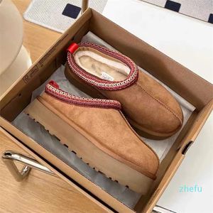 Womens Snow Boot Tazz Slipper Tasman ug Designer Boots Fur Slides Classic Mini Platform Booties Suede Wool Winter Warm