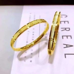 Designer armband smycken guldarmband BangleVietnam Sa Kin ka KA Trust guld CNC bilblomma imitation nisch design stängd