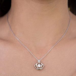 Crown Trendy Zircon Pendant Necklace with Box Card Party Holiday Birthday Graduation Gift for Daughter Decorative Accessories