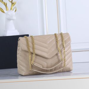 Alta Qualidade Crossbody Bag Tote Bag LOULOU Bolsas de Ombro Noite Mens Mulheres Designer Envelope Sacos de Viagem Praia Cadeia Leathe Novas Bolsas de Higiene Pessoal Bolsa Embreagem