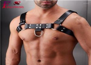 Fullyoung Harness Мужское нижнее белье для бондажа Gay Bondage Harness Мужчины Гей Готический пояс для тела Половина ремня Костюм Кожаная грудь на плечо12508282