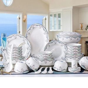 Conjuntos de louça Jingdezhen Talheres Set Household Bone China Rice Tigela Prato Portátil Presente Personalizado Cerâmica